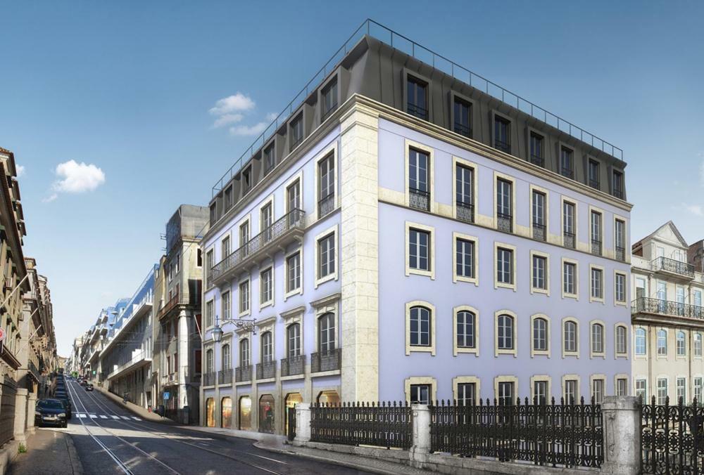 Luxury And Beautiful In Chiado Lisbon