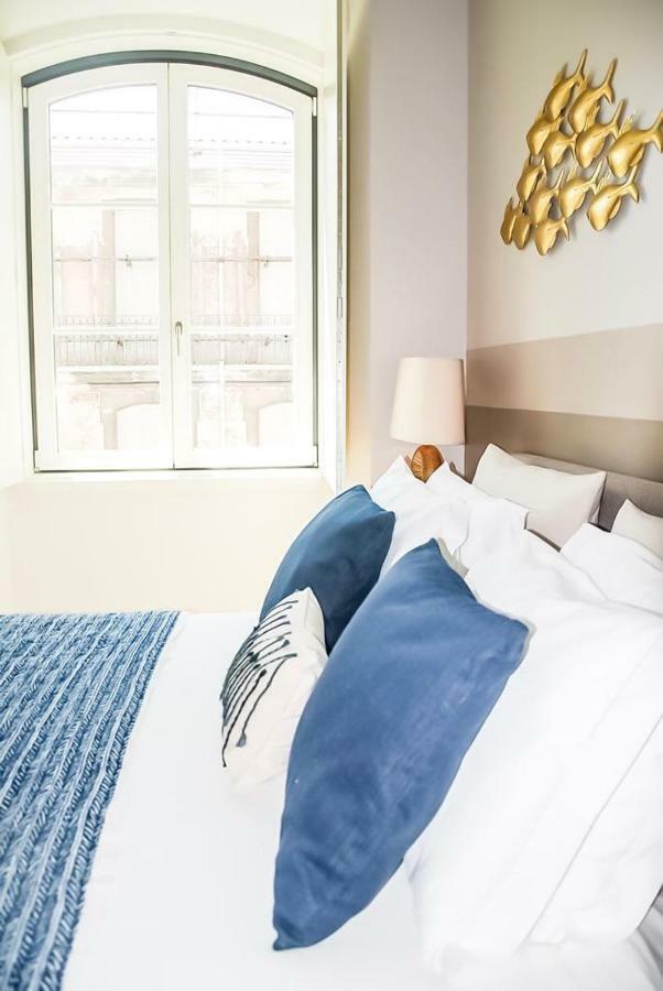 Luxury And Beautiful In Chiado Apartamento Lisboa